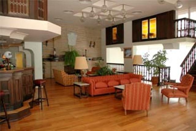 Hotel Austral Viedma Buitenkant foto